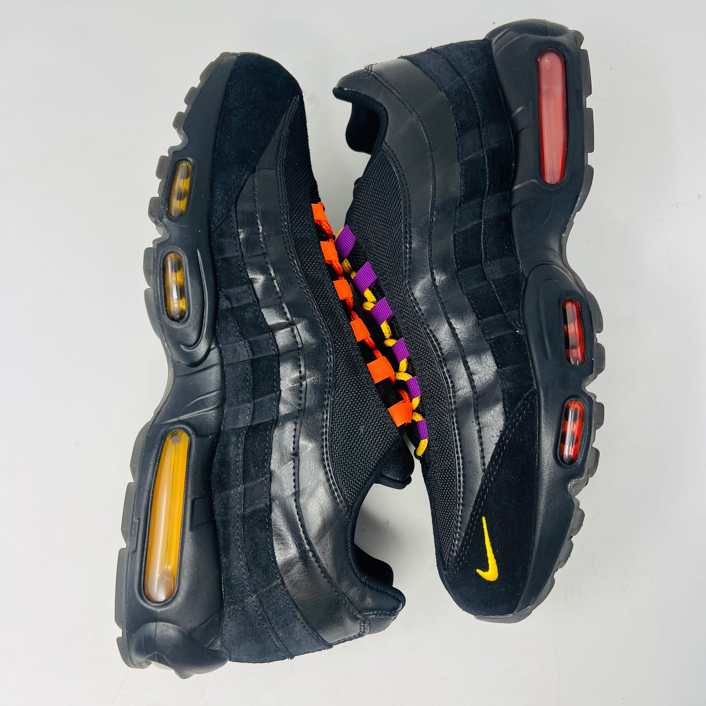Nike Air Max 95 LA vs. NYC