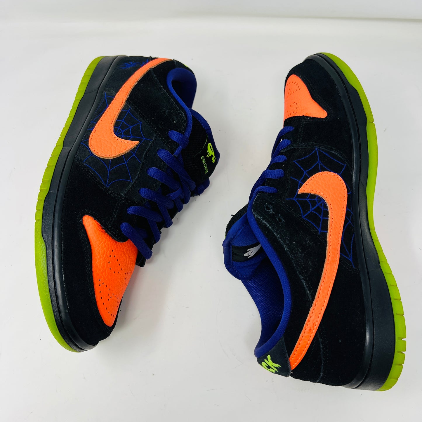 Nike SB Dunk Low Night of Mischief Halloween