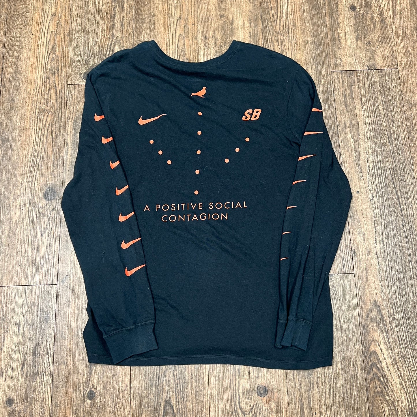 Nike SB x Staple Pigeon Long Sleeve Tee