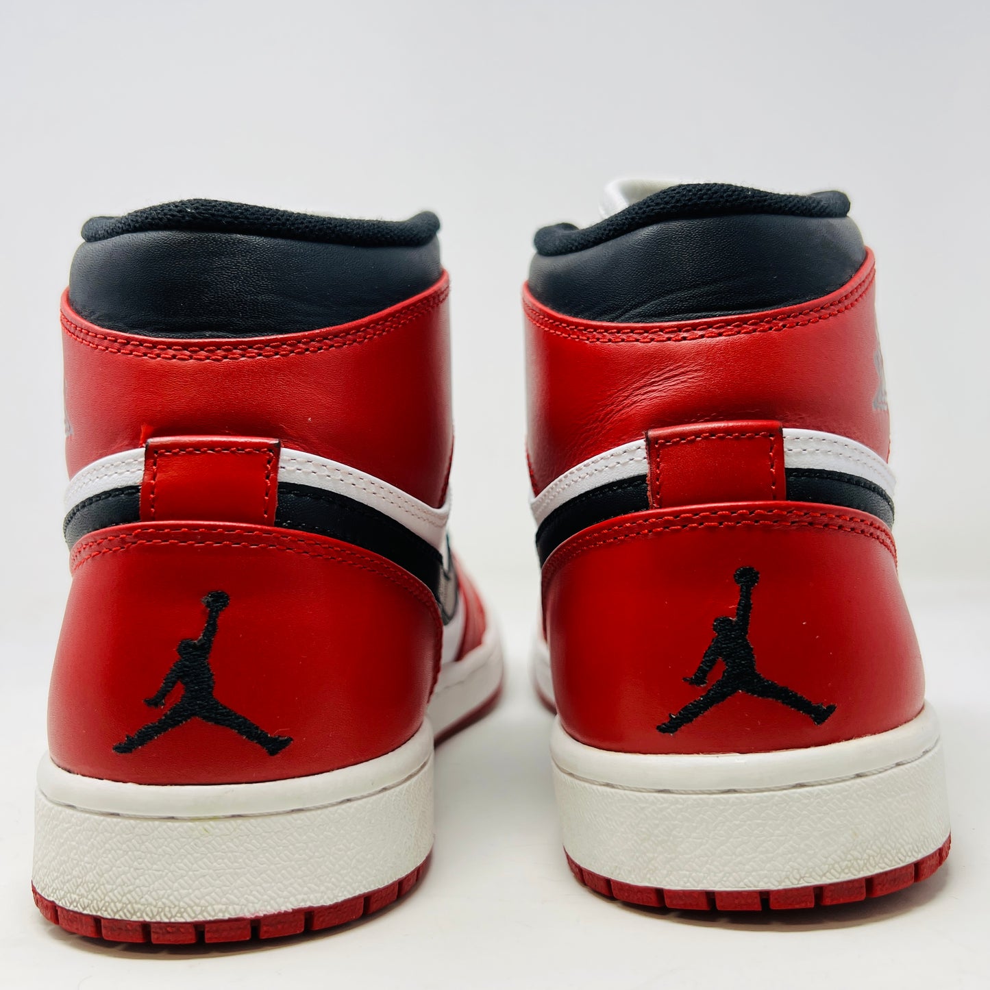 Jordan 1 Retro Chicago (2013)
