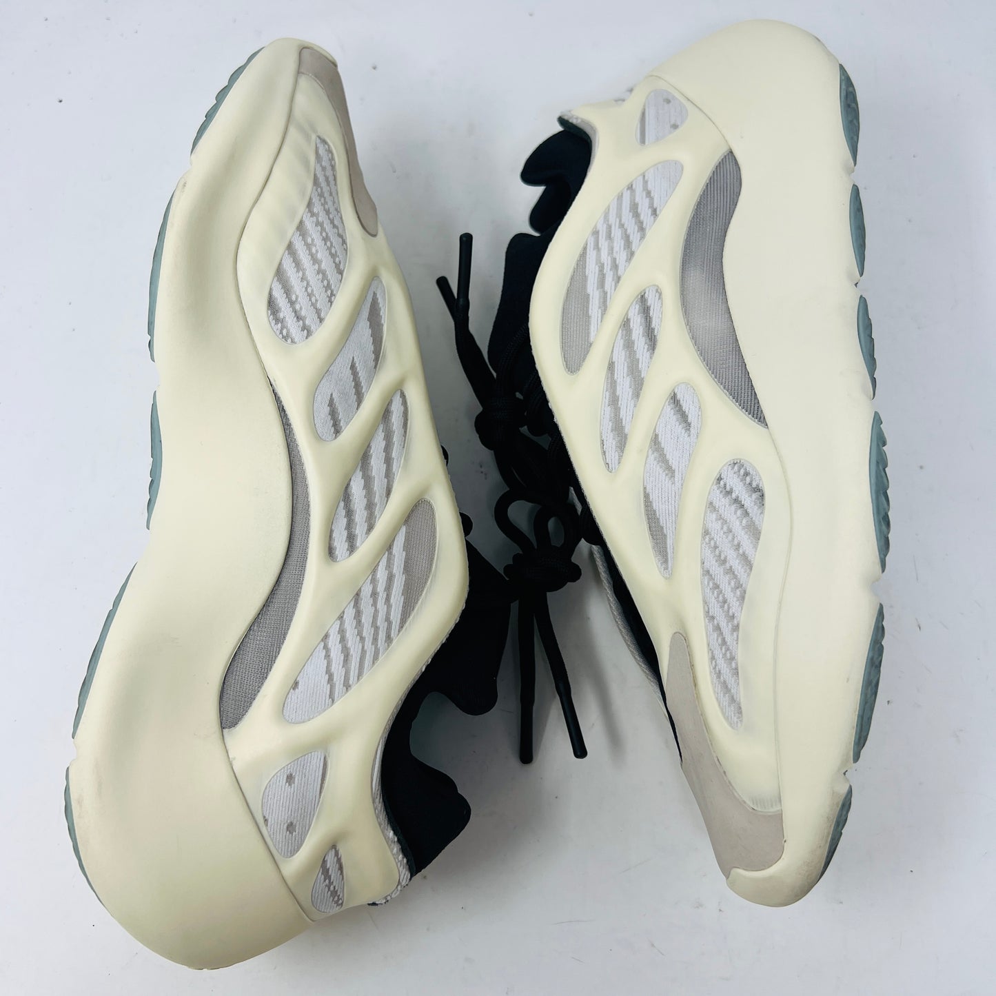 adidas Yeezy 700 V3 Azael