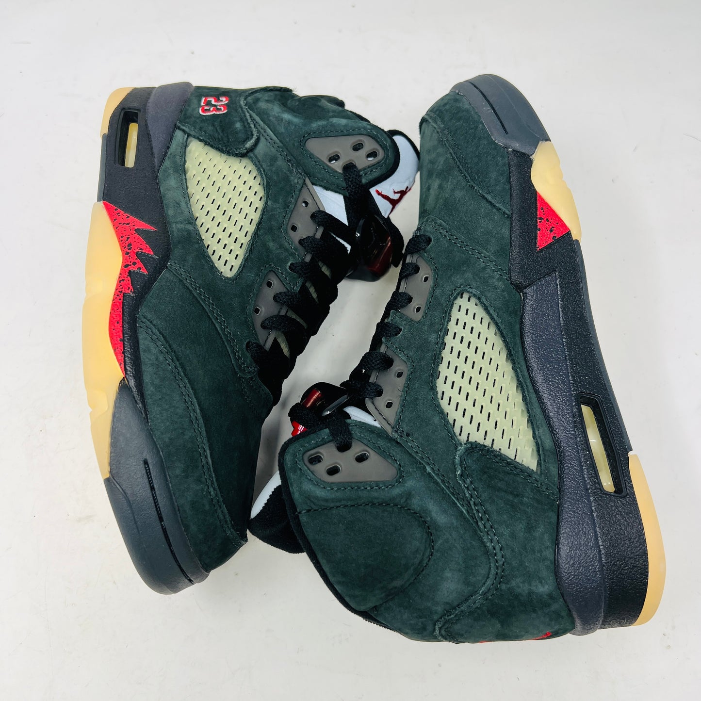 Jordan 5 Retro Gore-Tex Off Noir (Women's)