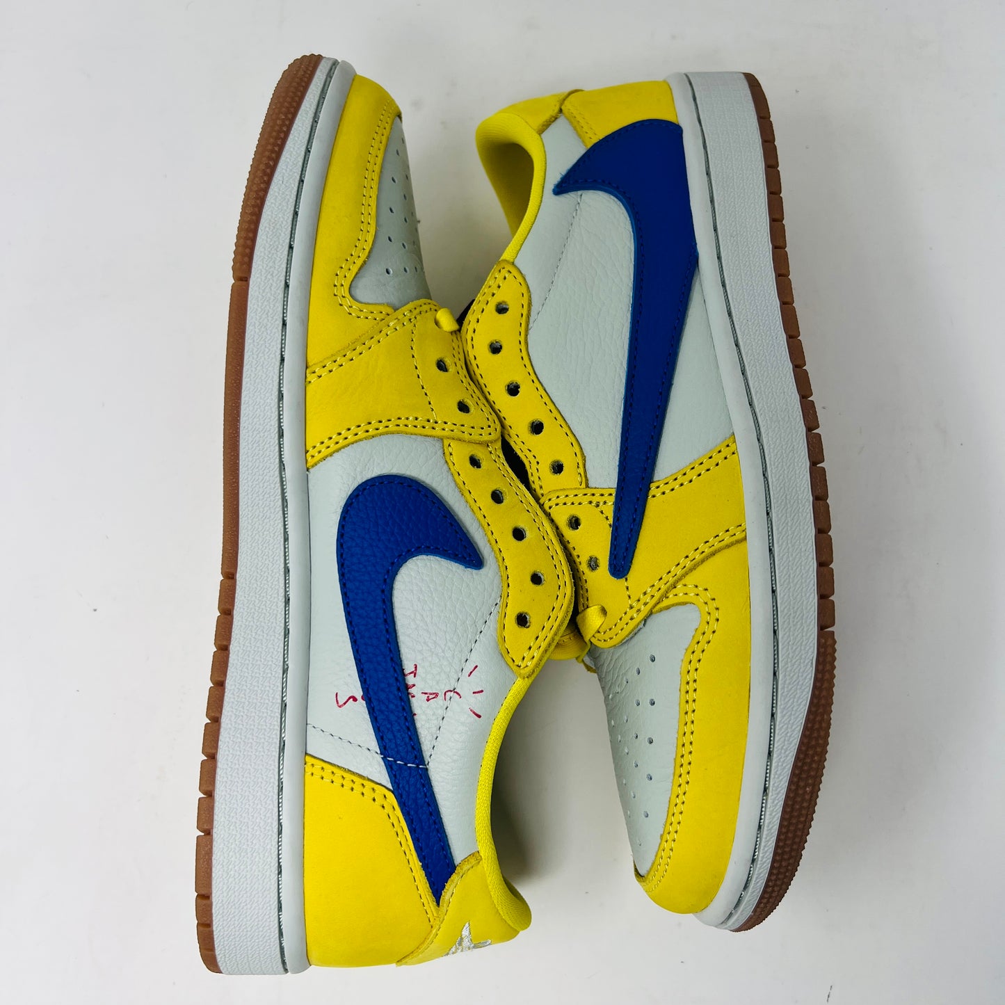 Jordan 1 Retro Low OG SP Travis Scott Canary (Women's)