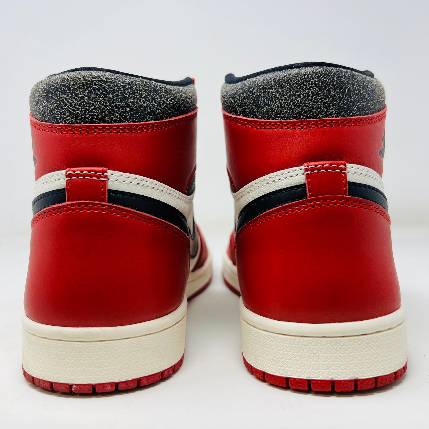 Jordan 1 Retro High OG Chicago Lost and Found