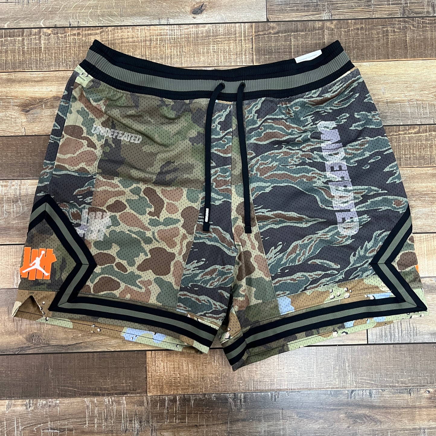 Jordan x Undefeated Basketball Short Twilight Marsh