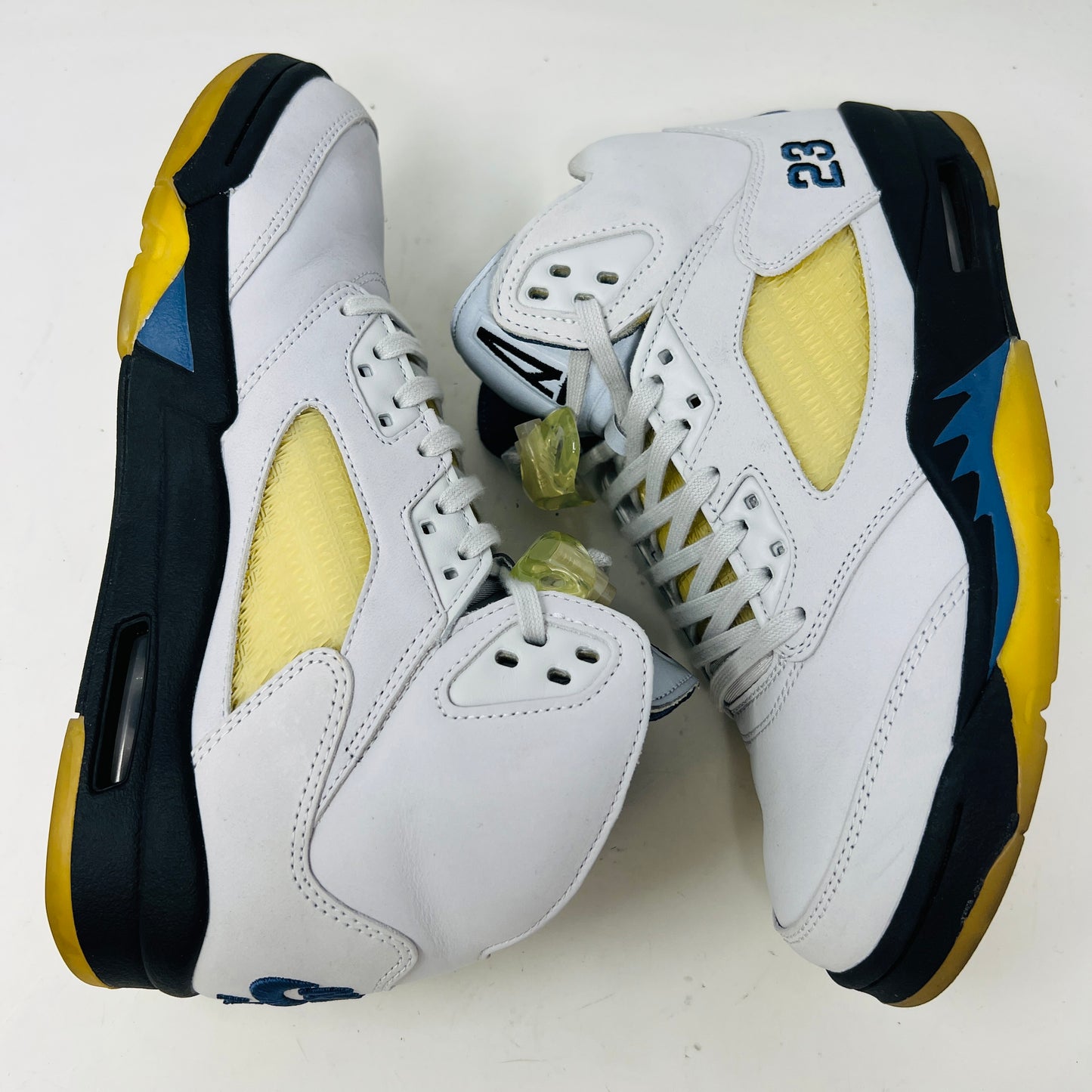Jordan 5 Retro A Ma Maniére Dawn (Women's)