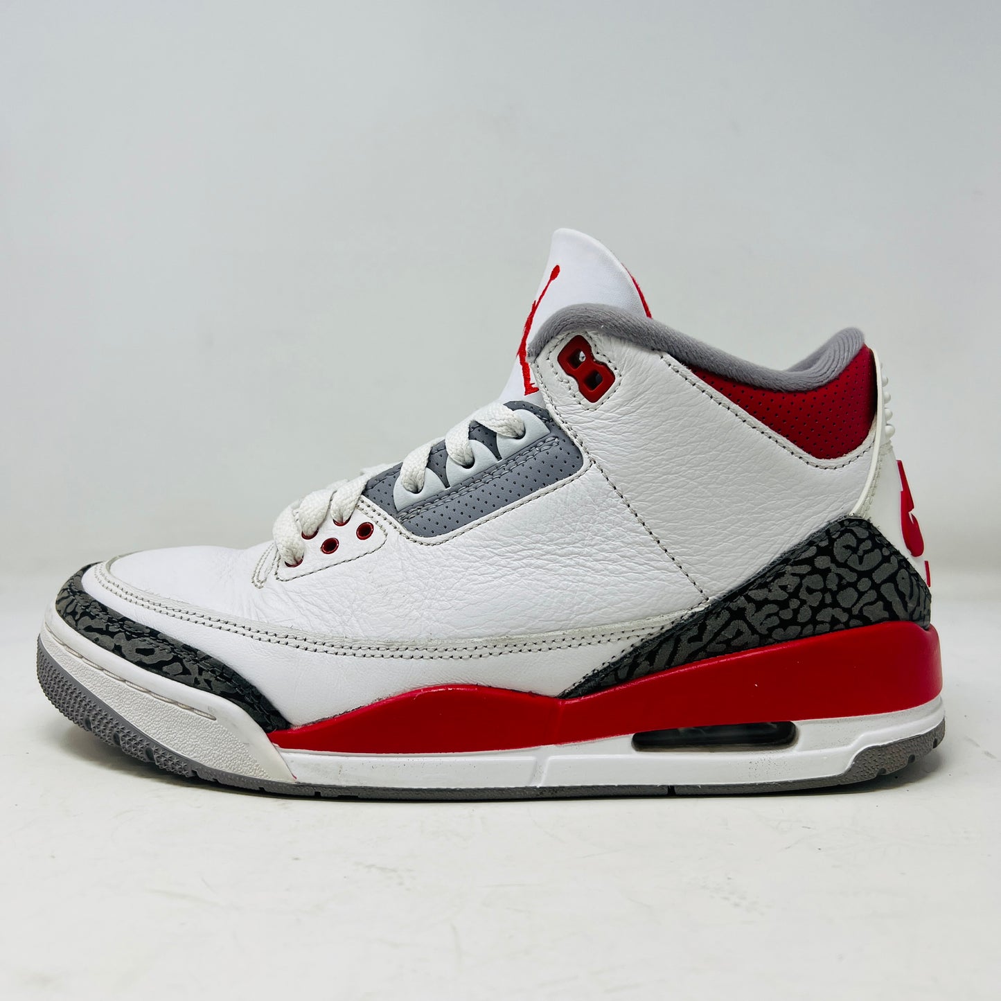 Jordan 3 Retro Fire Red
