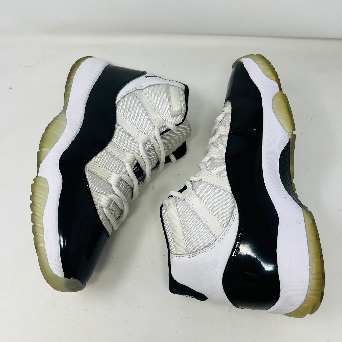 Jordan 11 Retro Concord (2018)