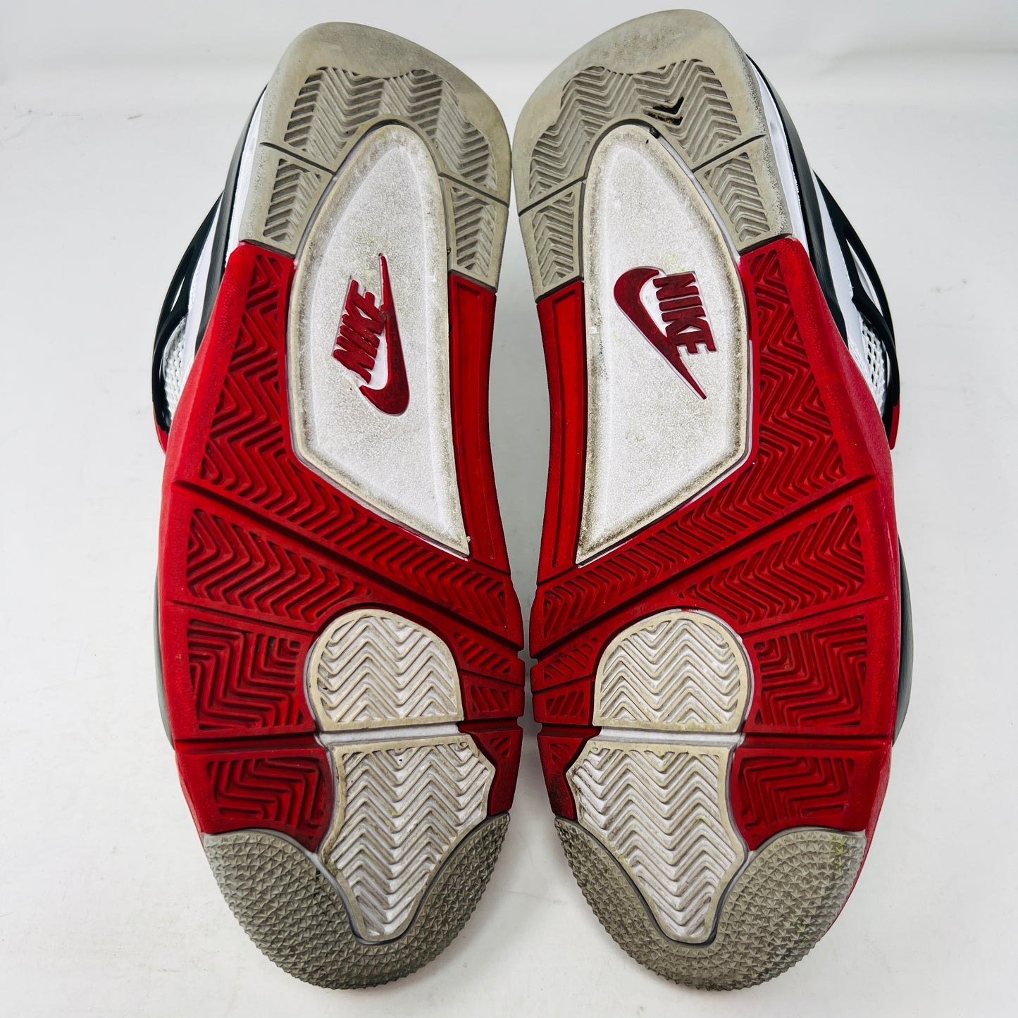 Jordan 4 Retro Fire Red (2020)