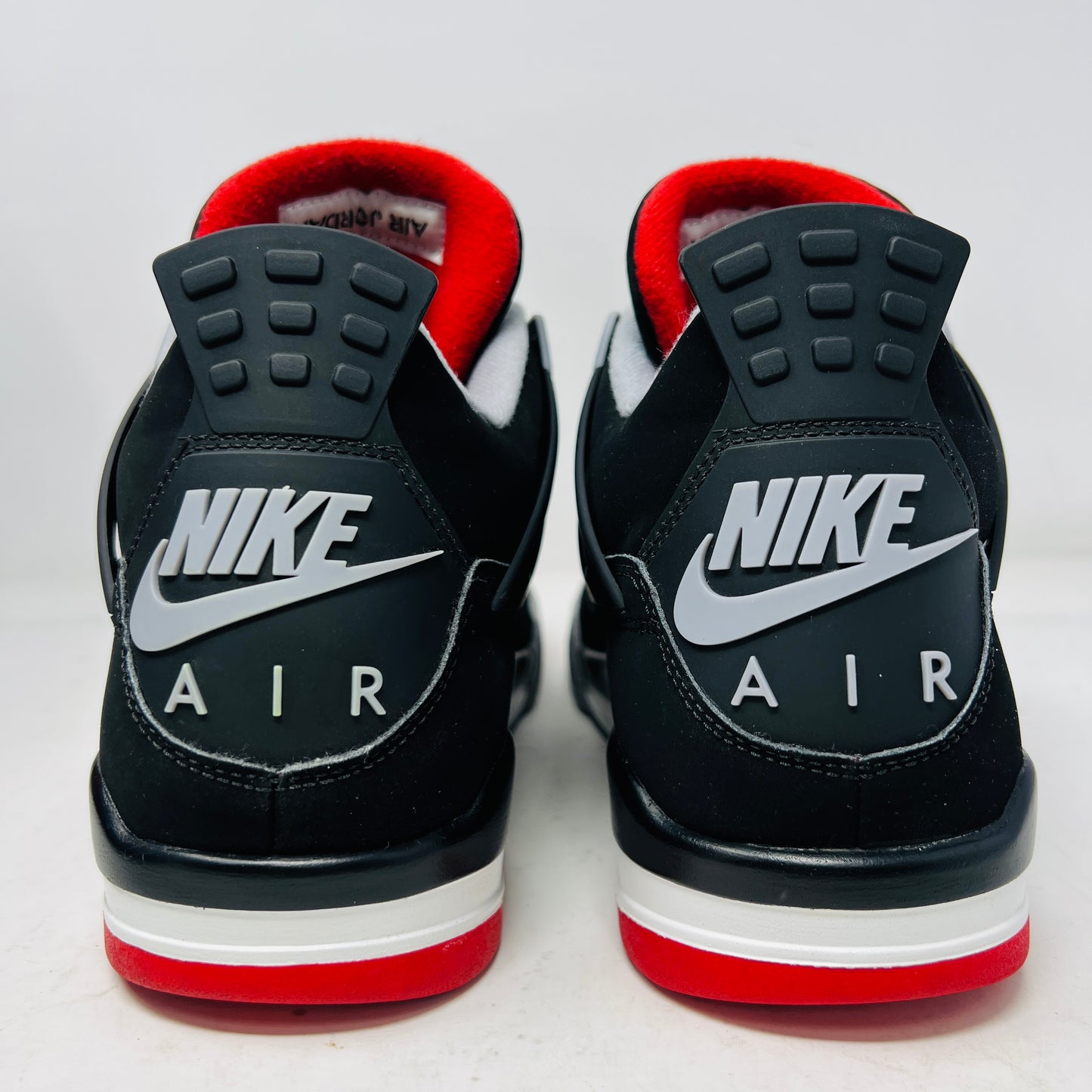 Jordan 4 Retro Bred (2019)