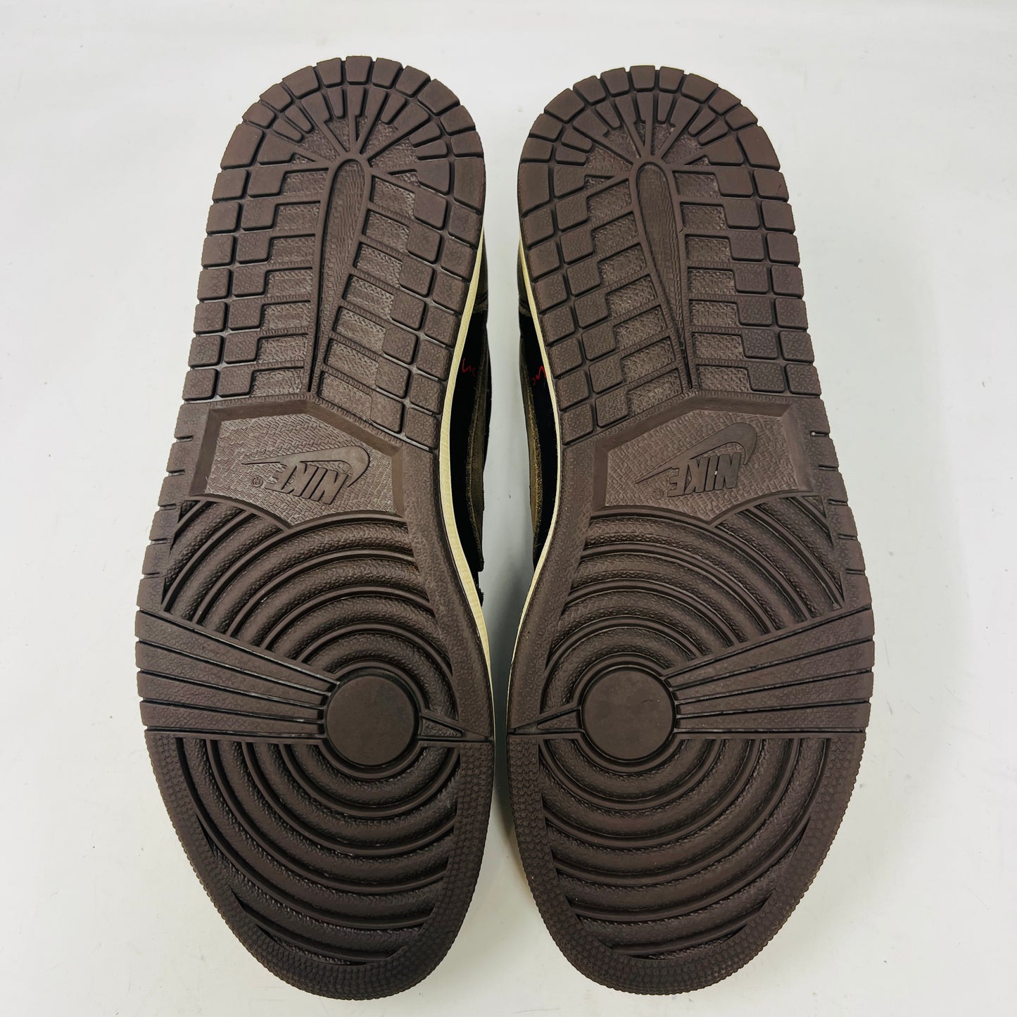 Jordan 1 Retro Low OG SP Travis Scott Mocha