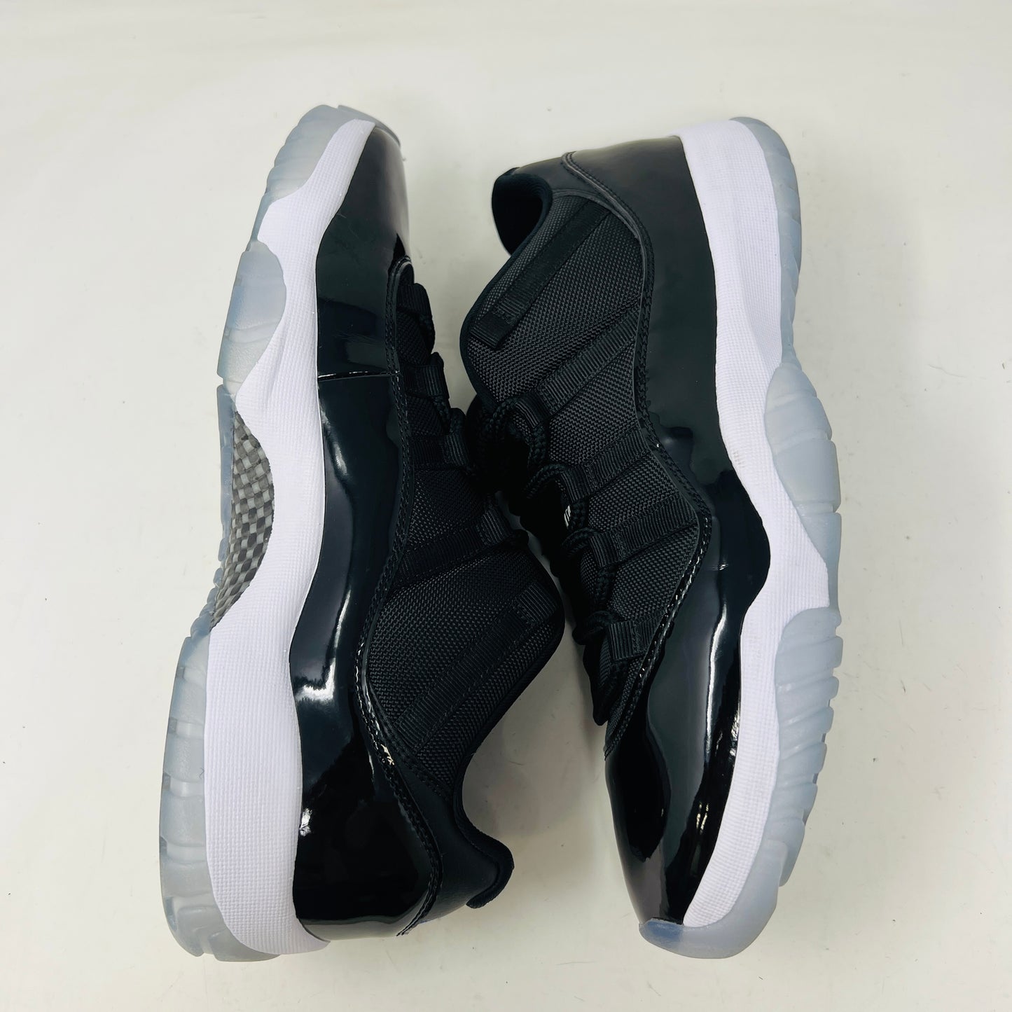 Jordan 11 Retro Low Space Jam