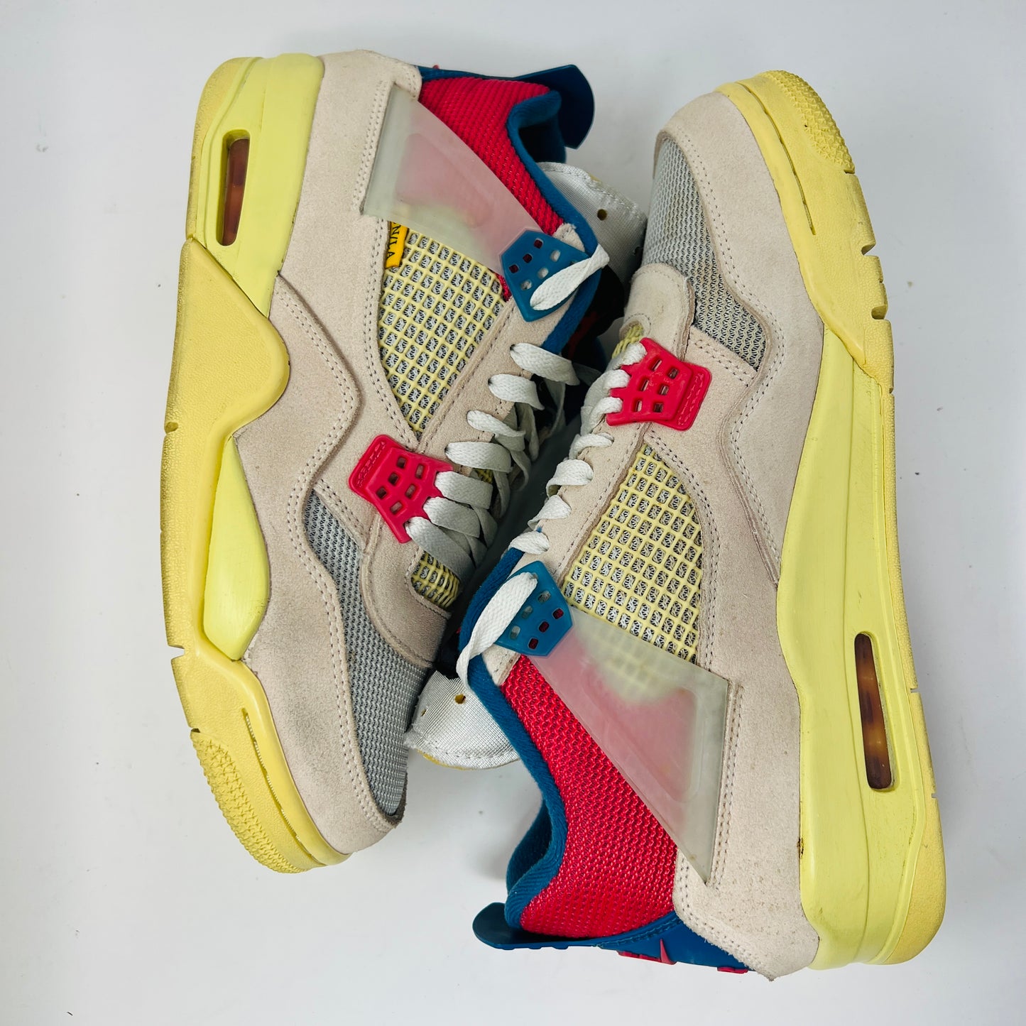 Jordan 4 Retro Union Guava Ice