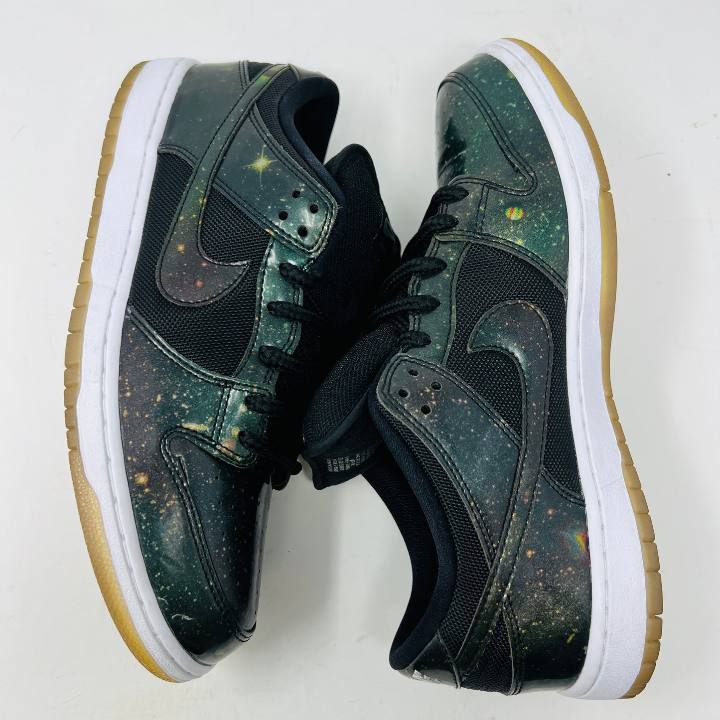 Nike SB Dunk Low 420 Intergalactic