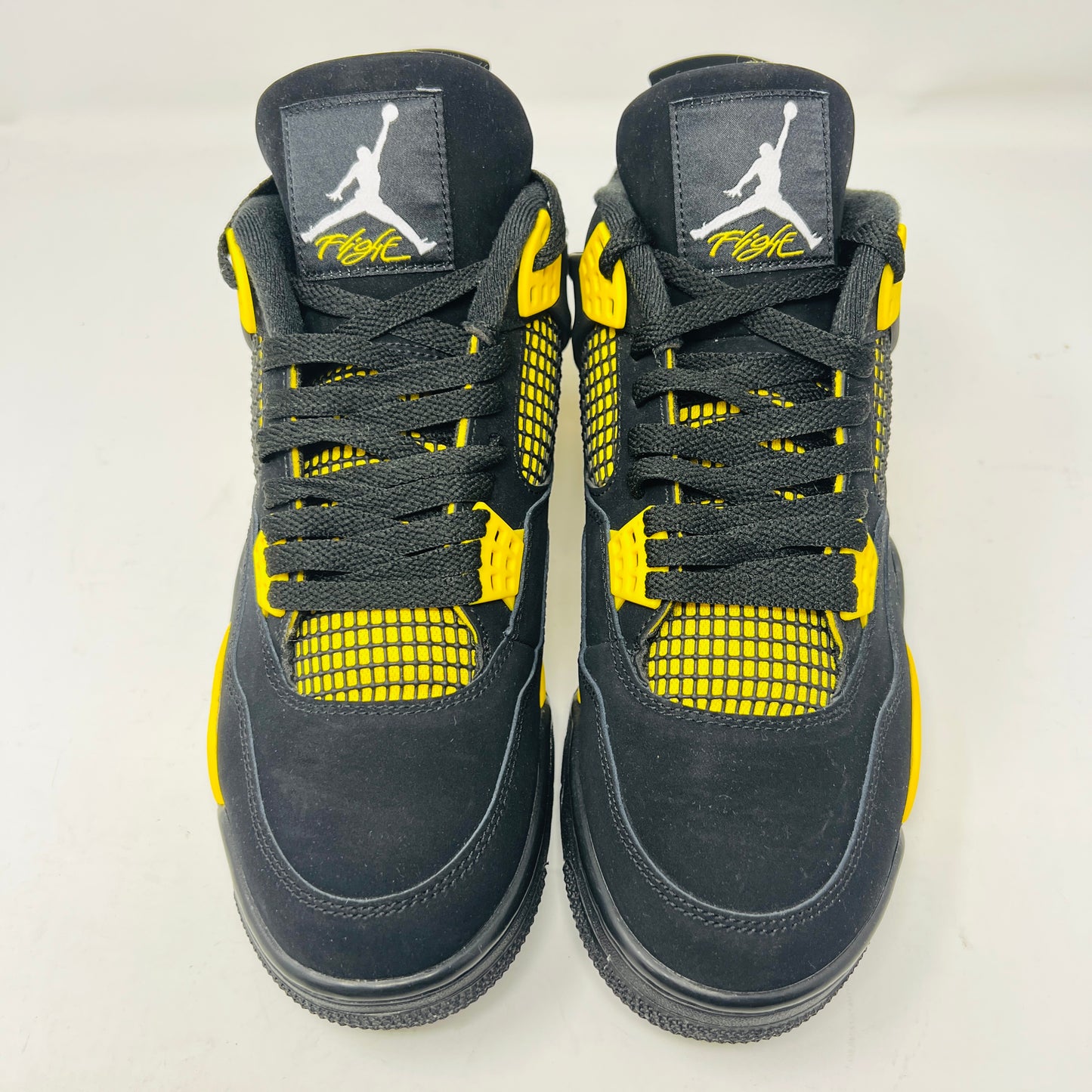 Jordan 4 Retro Thunder (2023)