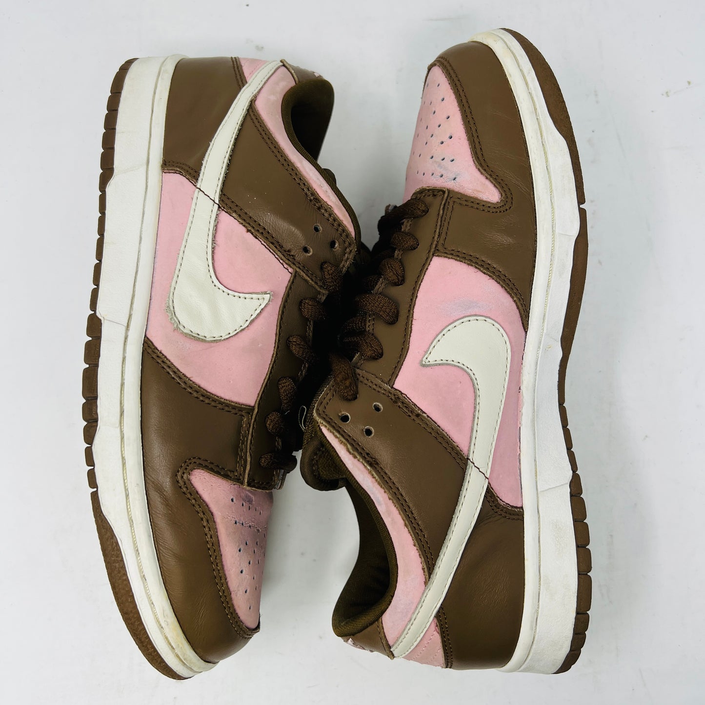 Nike SB Dunk Low Stussy Cherry