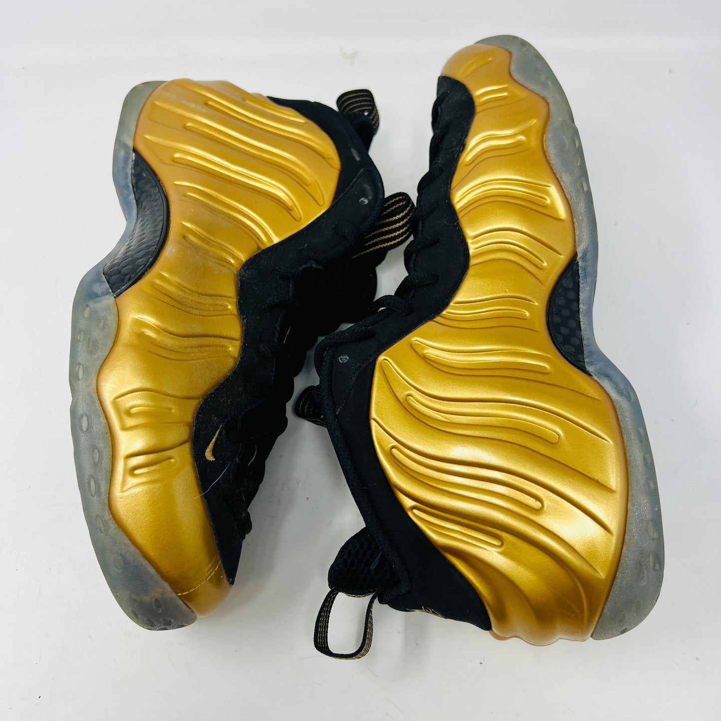 Nike Air Foamposite One Metallic Gold