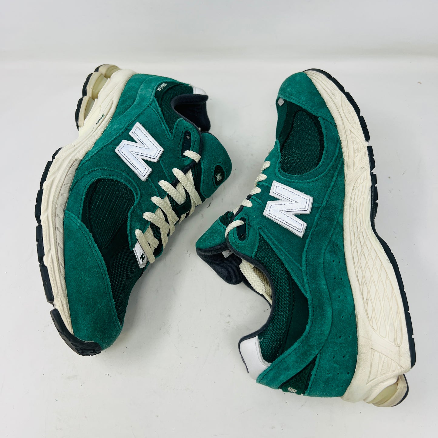 New Balance 2002R Nightwatch Green
