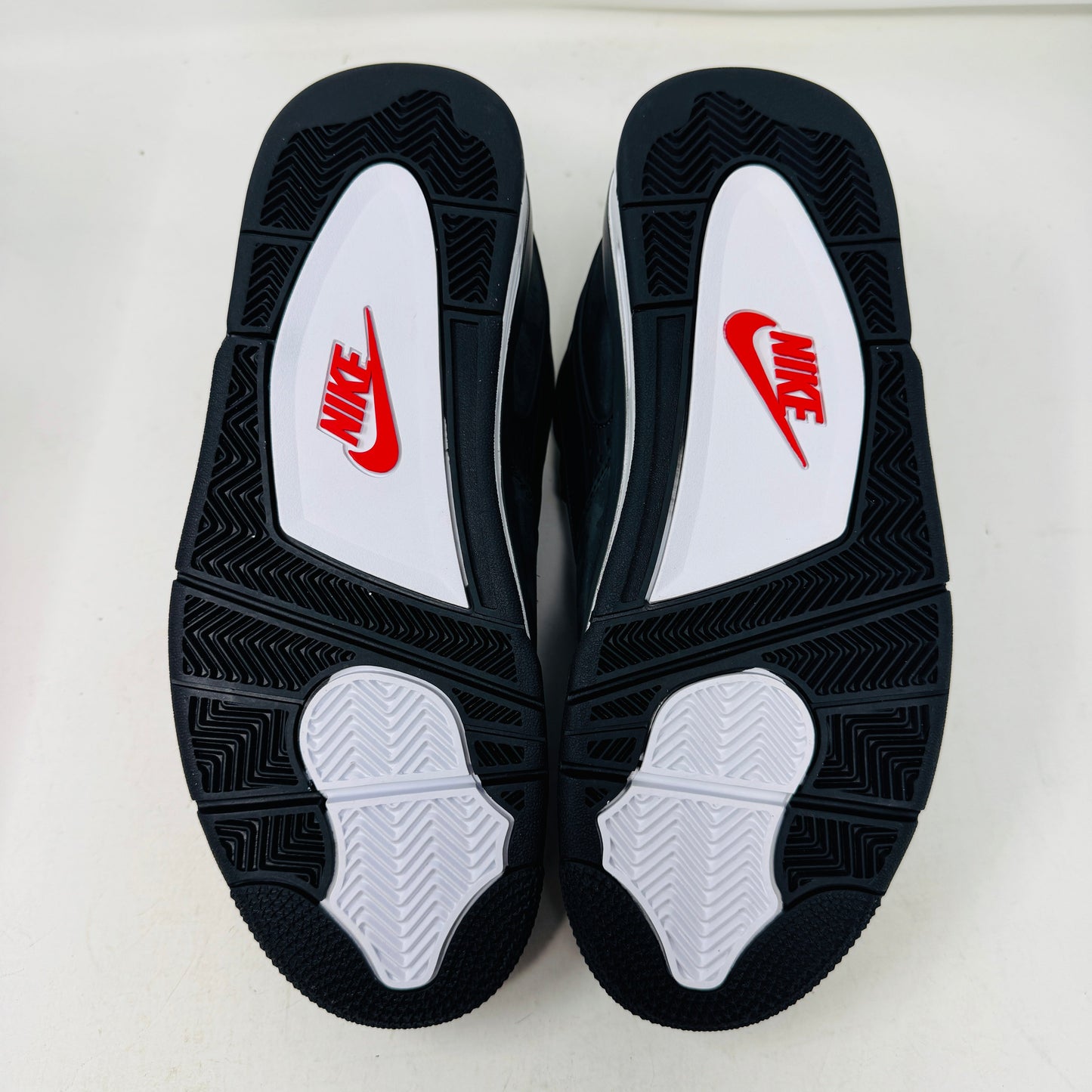 Jordan 4 RM SP Nigel Sylvester Driveway Grey sneakers, 2024 release, brand new with white laces and stickers.