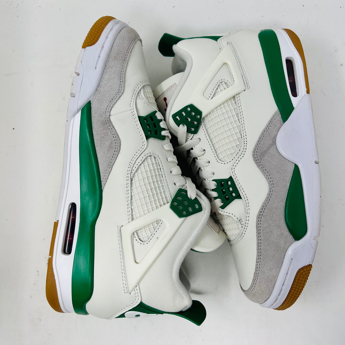 Jordan 4 Retro SB Pine Green