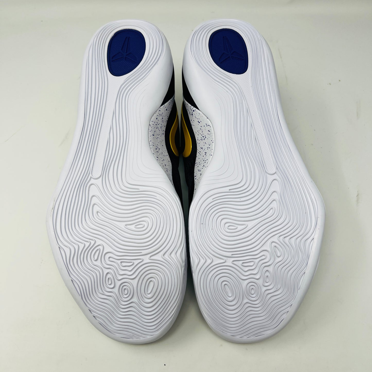Nike Kobe 9 EM Low Protro TB Black University Gold
