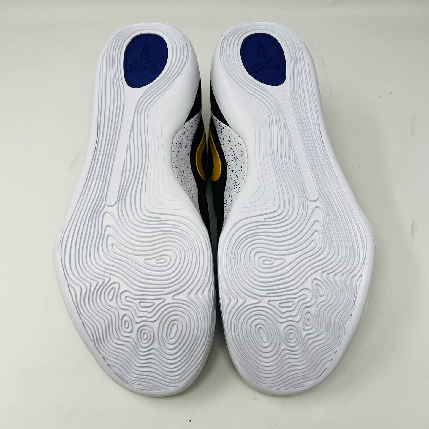 Nike Kobe 9 EM Low Protro TB Black University Gold