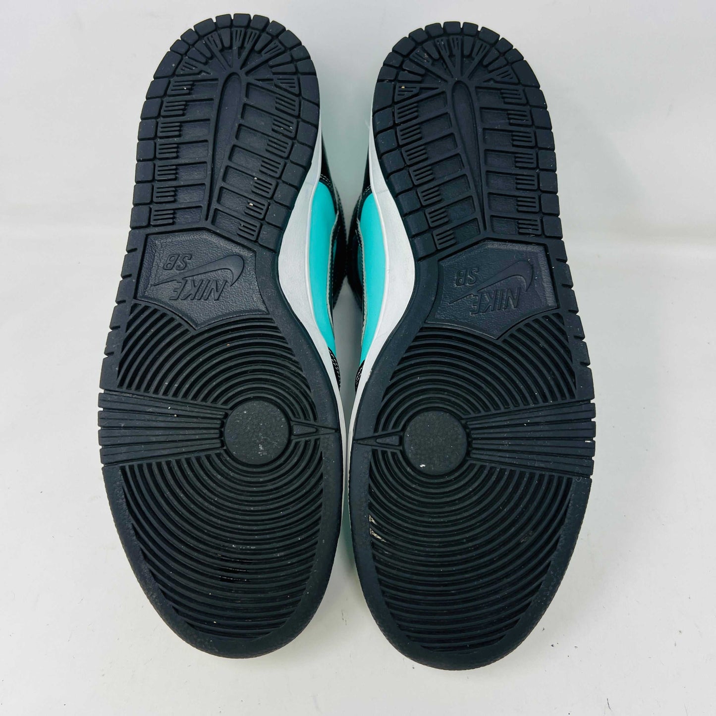 Nike SB Dunk High Diamond Supply Co.