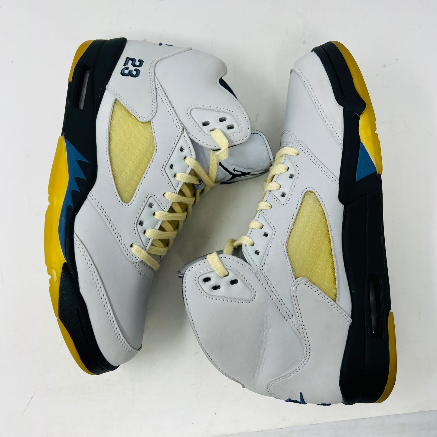 Jordan 5 Retro A Ma Maniére Dawn (Women's)