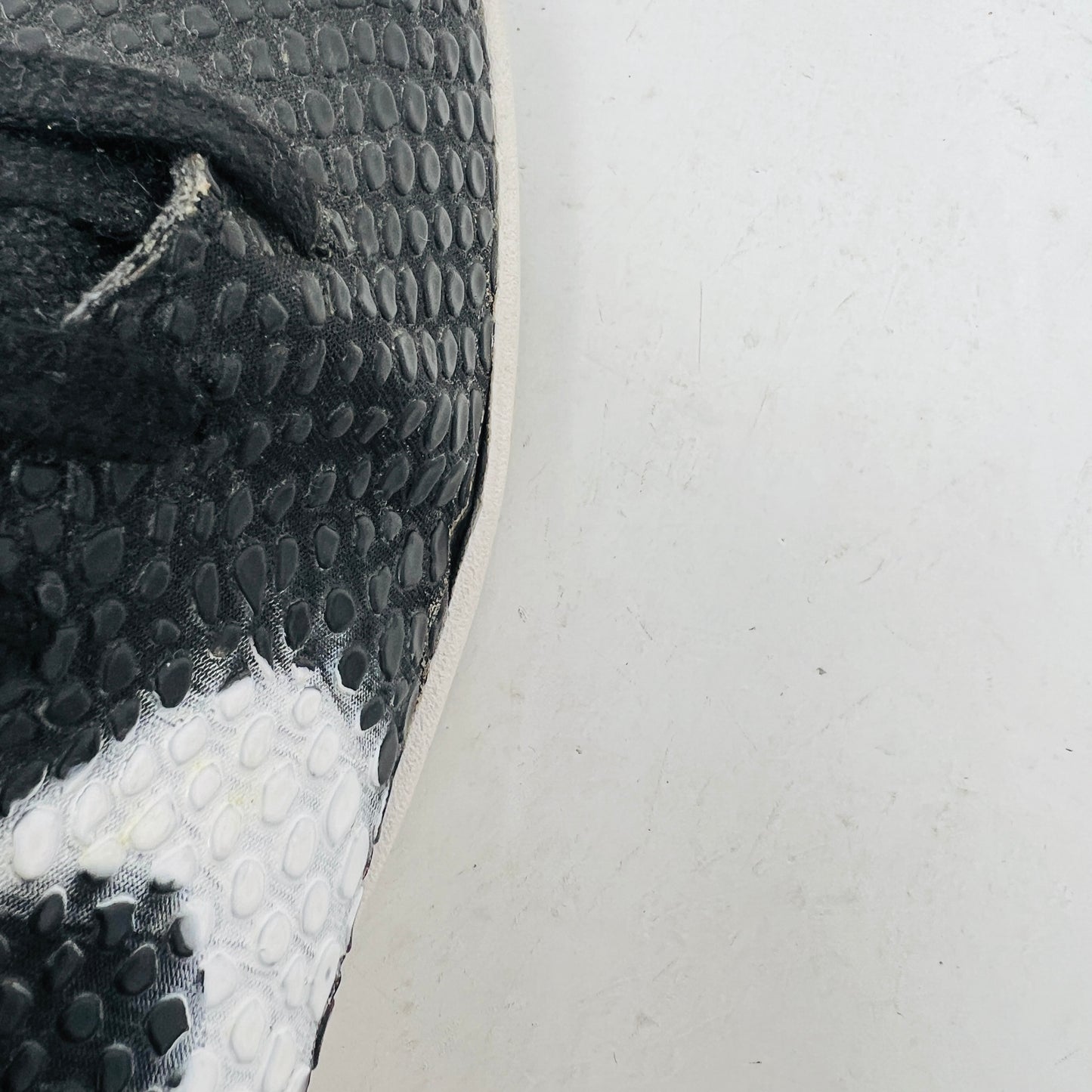 Freinds And Family Nike SB Eric Koston Kobe (SAMPLE)