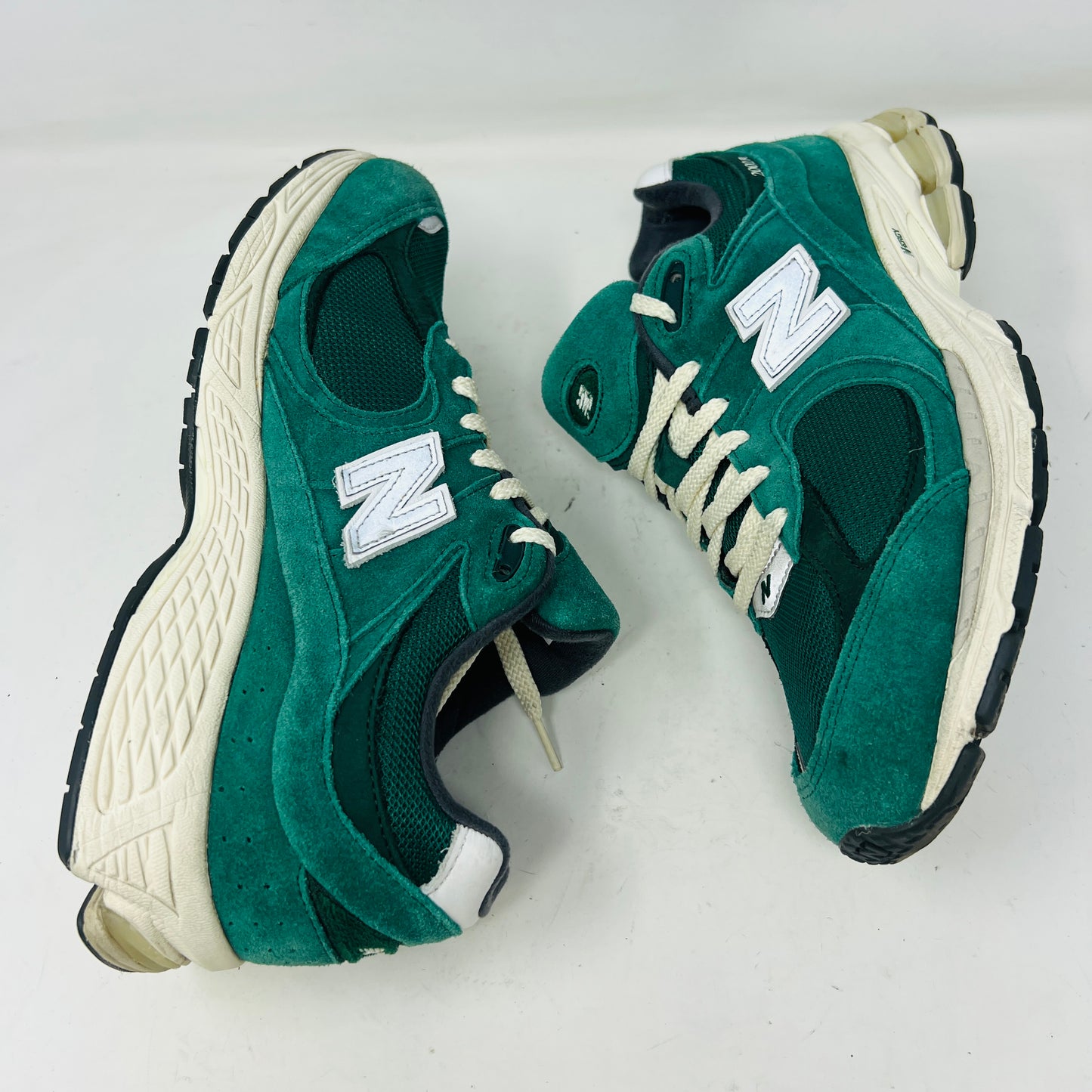 New Balance 2002R Nightwatch Green