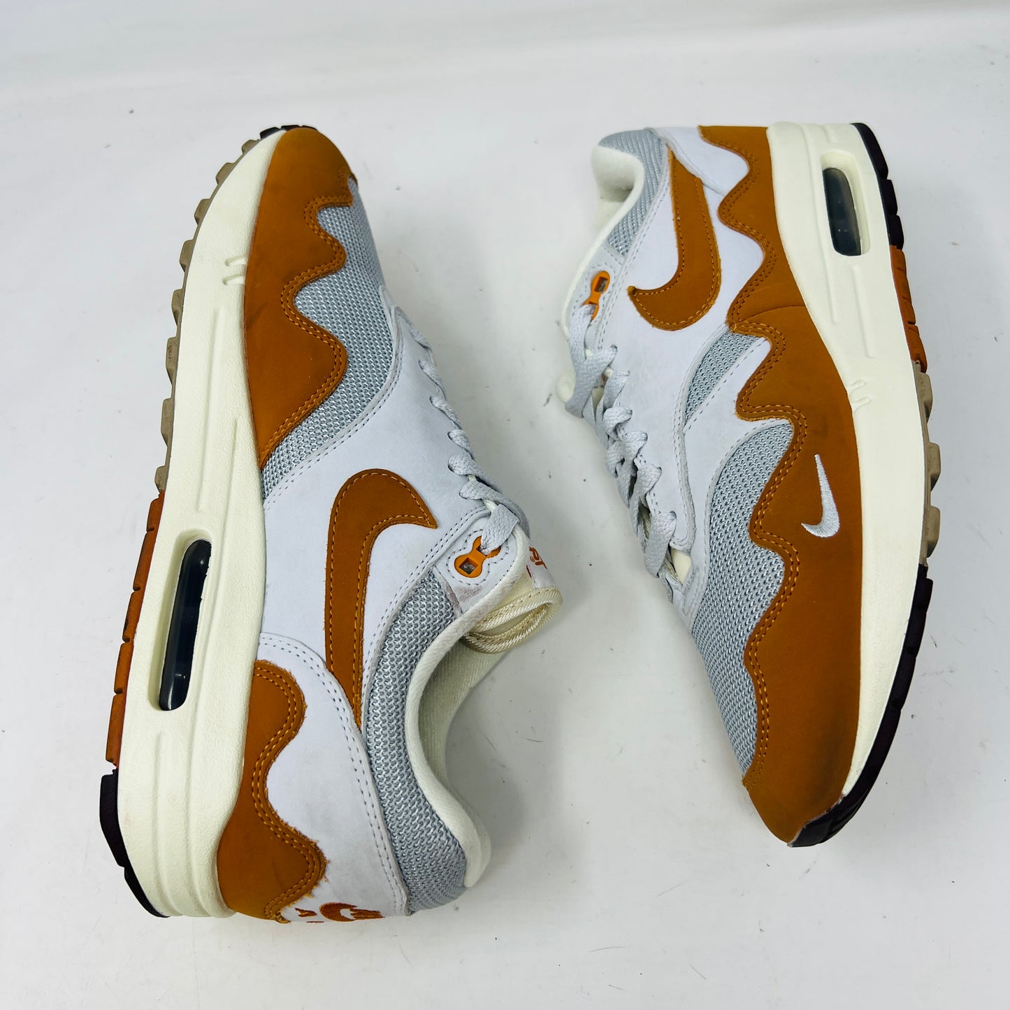 Nike Air Max 1 Patta Waves Monarch (with Bracelet)