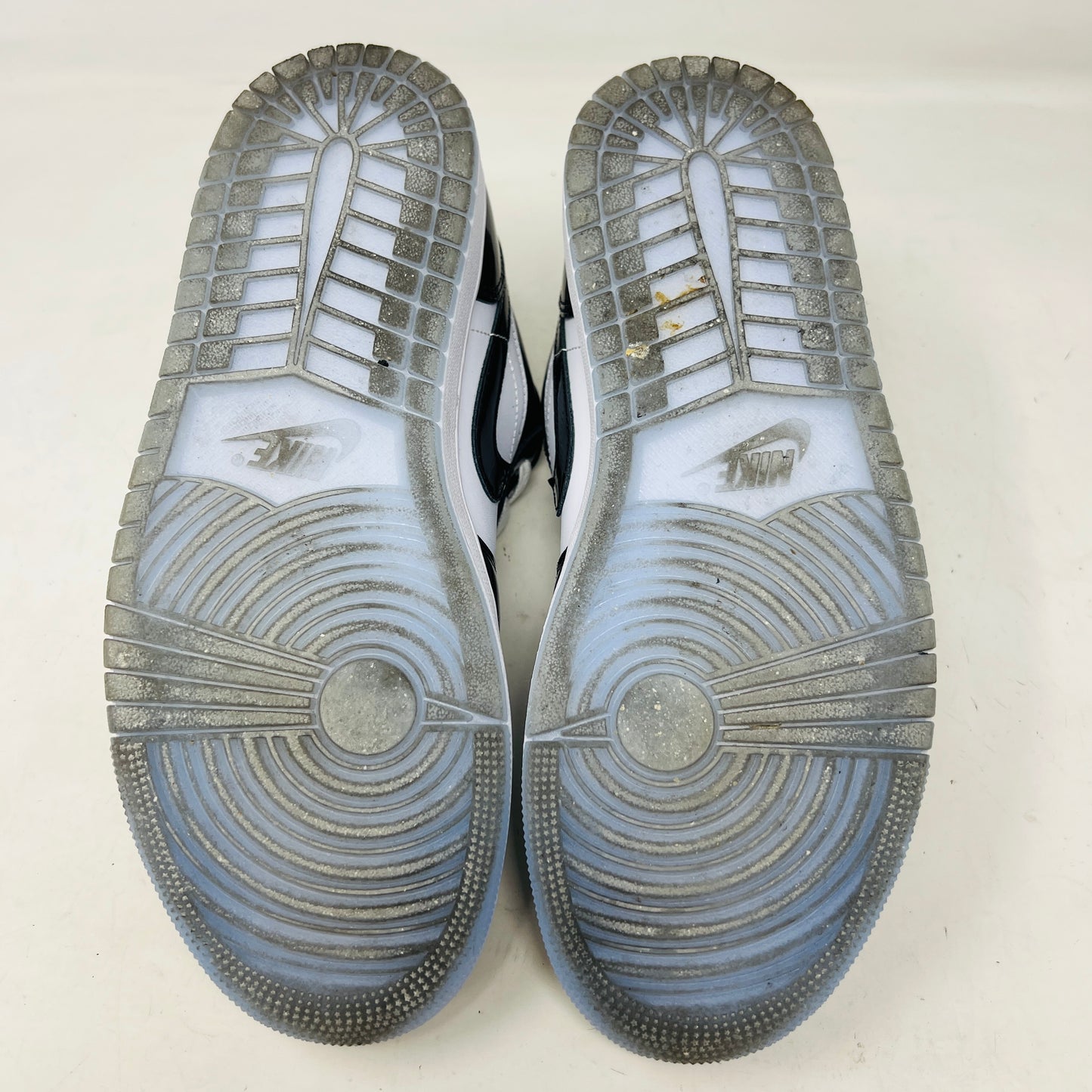 Jordan 1 Low SE Concord