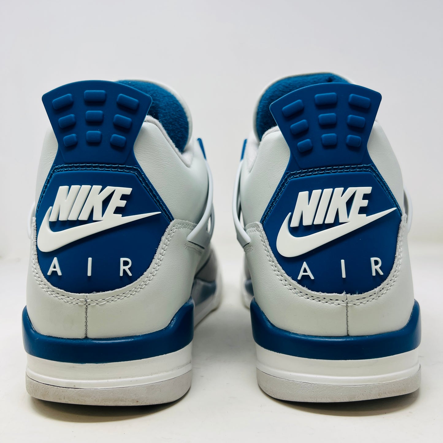Jordan 4 Retro Military Blue