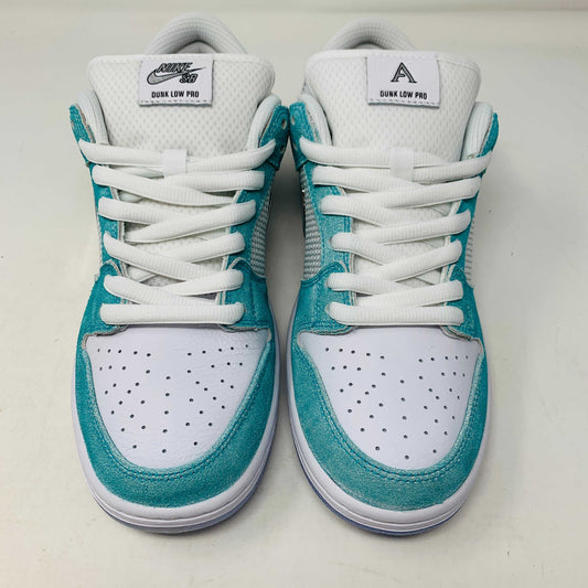 Nike SB Dunk Low April Skateboards 2023, brand new, extra white laces included.