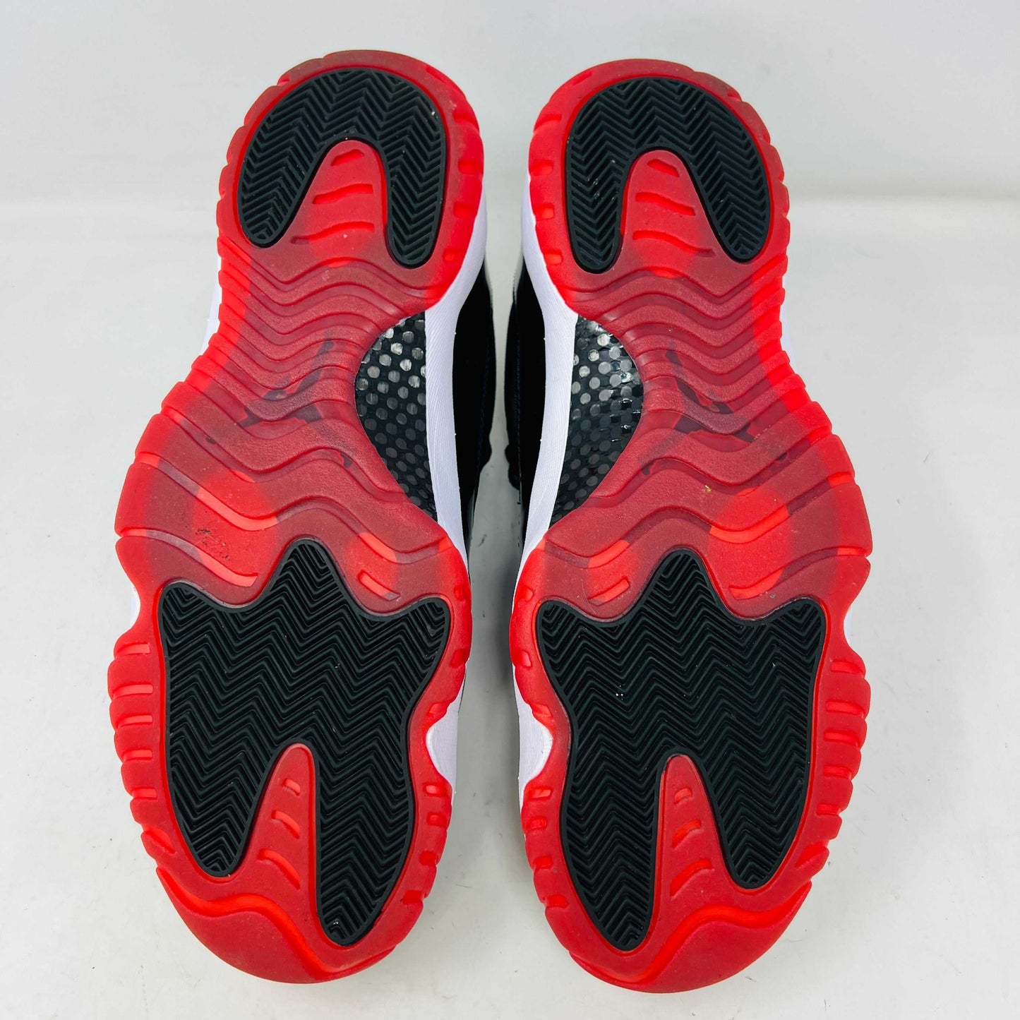 Jordan 11 Retro Low Bred (2025)