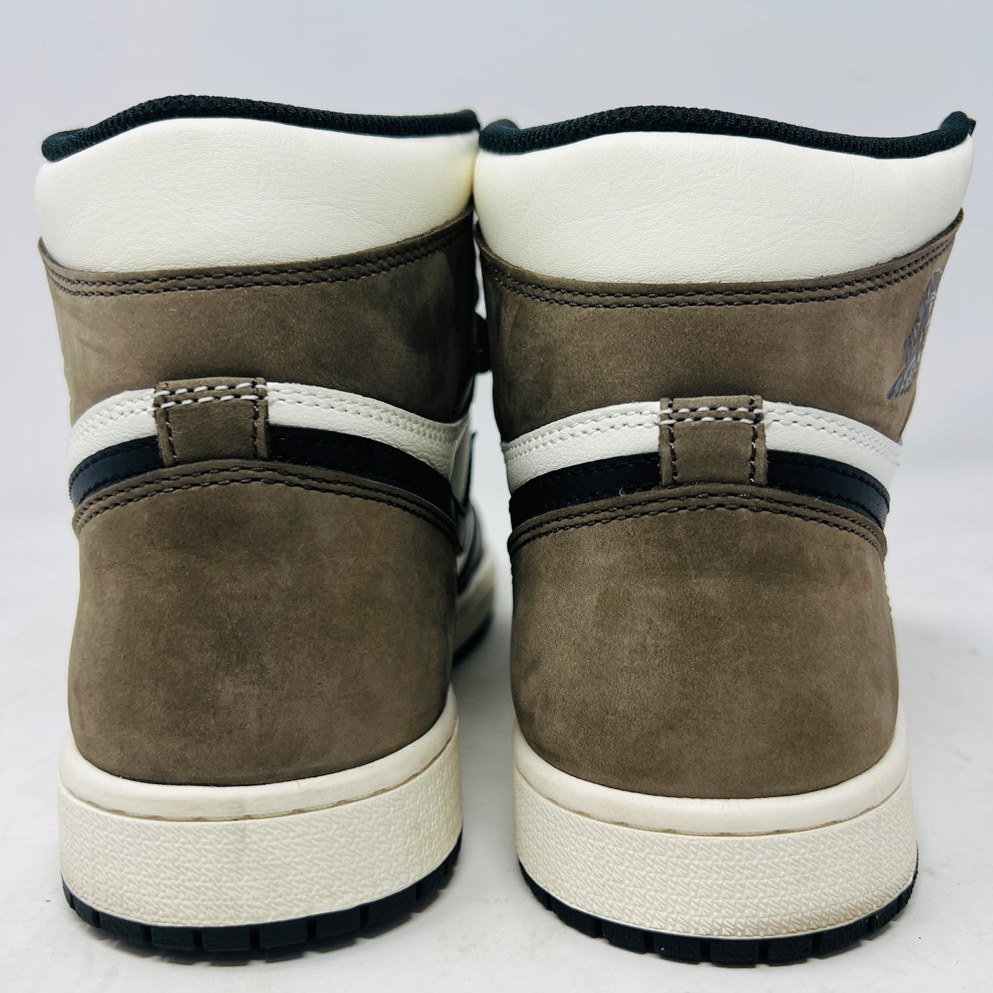 Jordan 1 Retro High Dark Mocha