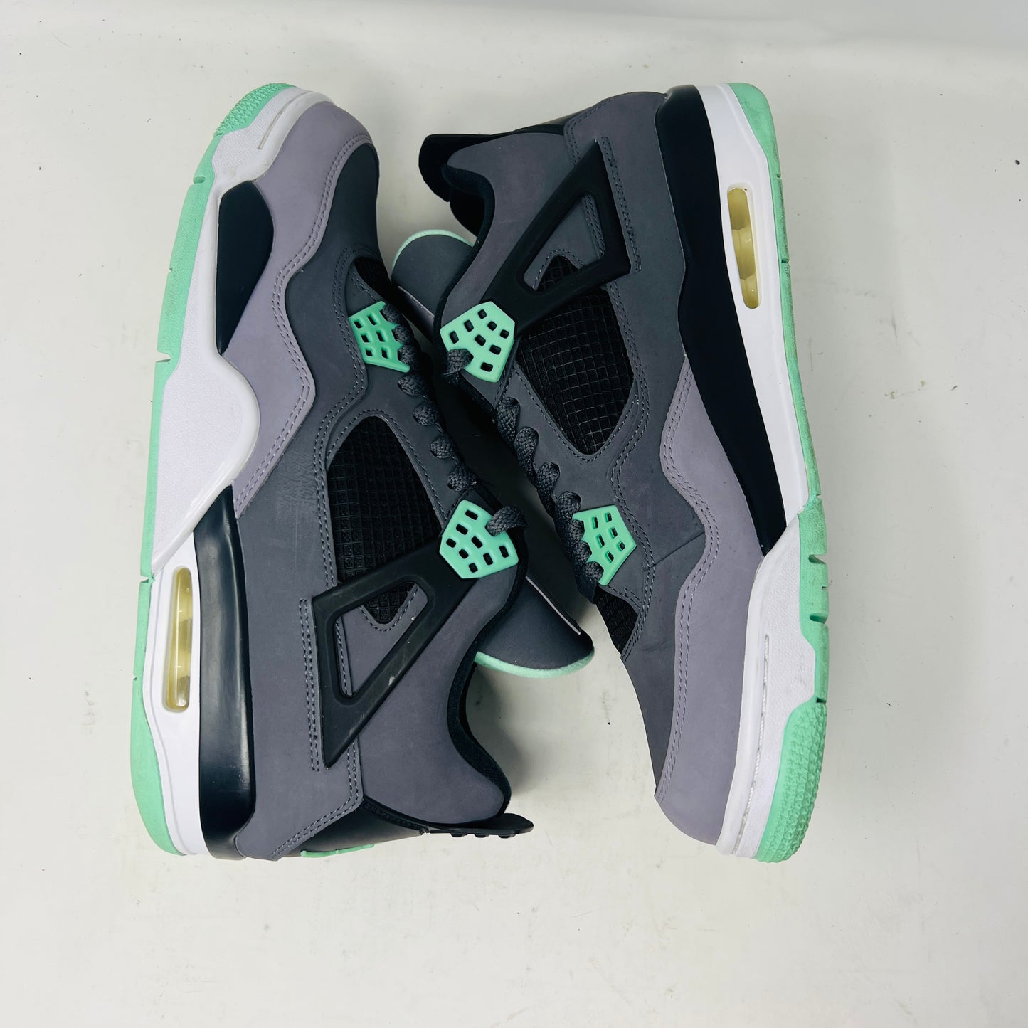 Jordan 4 Retro Green Glow
