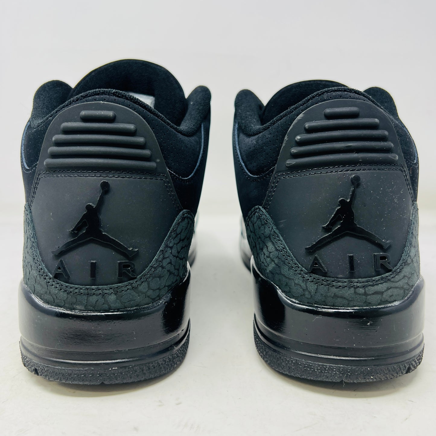 Jordan 3 Retro Black Cat (2025)