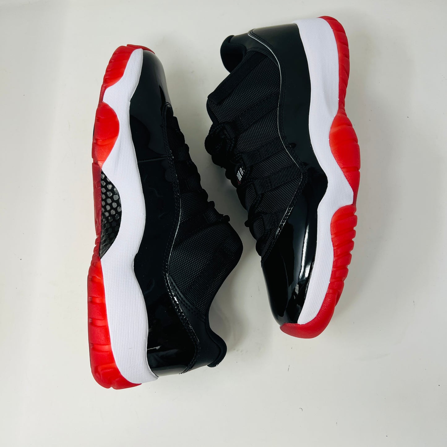 Jordan 11 Retro Low Bred (2025)