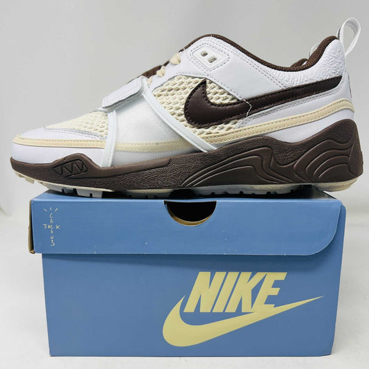 Nike Zoom Field Jaxx Travis Scott Light Chocolate sneakers with brown and white design on Nike box.