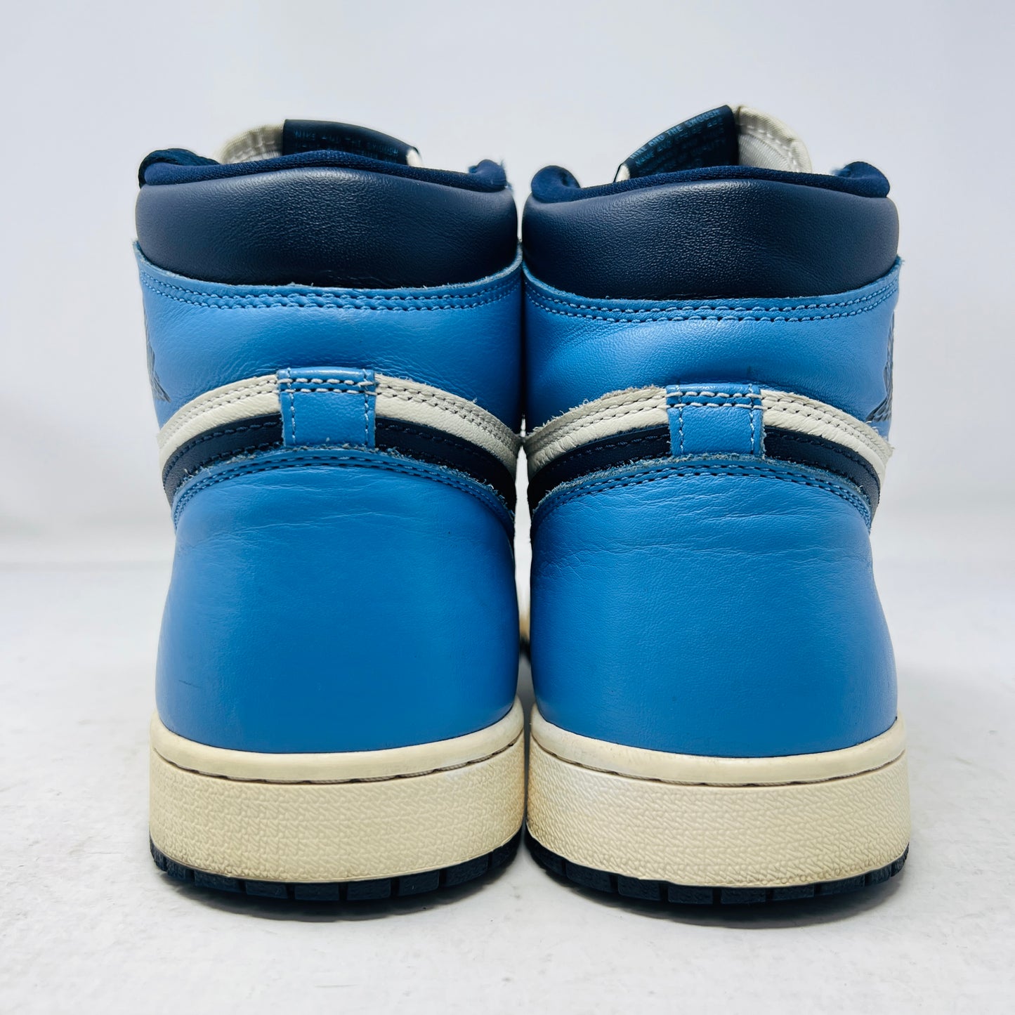 Jordan 1 Retro High Obsidian
