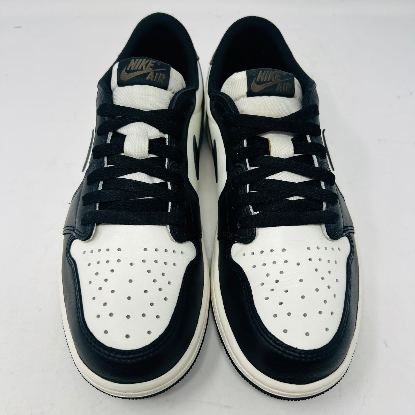 Jordan 1 Retro Low OG Mocha