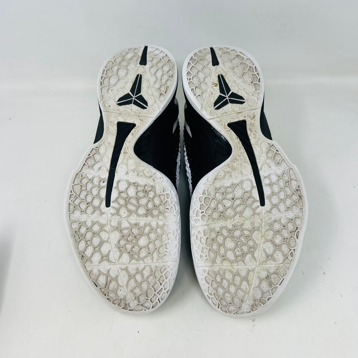 Nike Kobe 6 Protro Mambacita Sweet 16