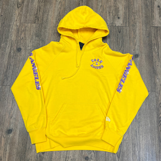 Born X Raised Los Angeles Lakers Airbrush