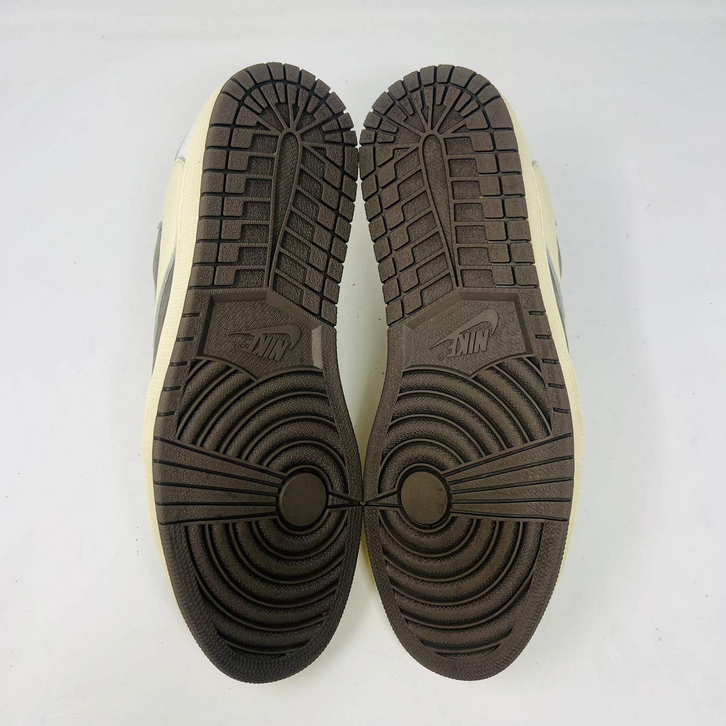 Jordan 1 Retro Low OG SP Travis Scott Reverse Mocha