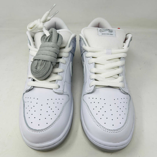 Nike SB Dunk Low Supreme 94 White Metallic Silver