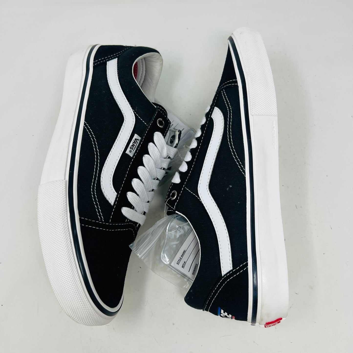 VANS X PALACE OLD SKOOL SAMPLE