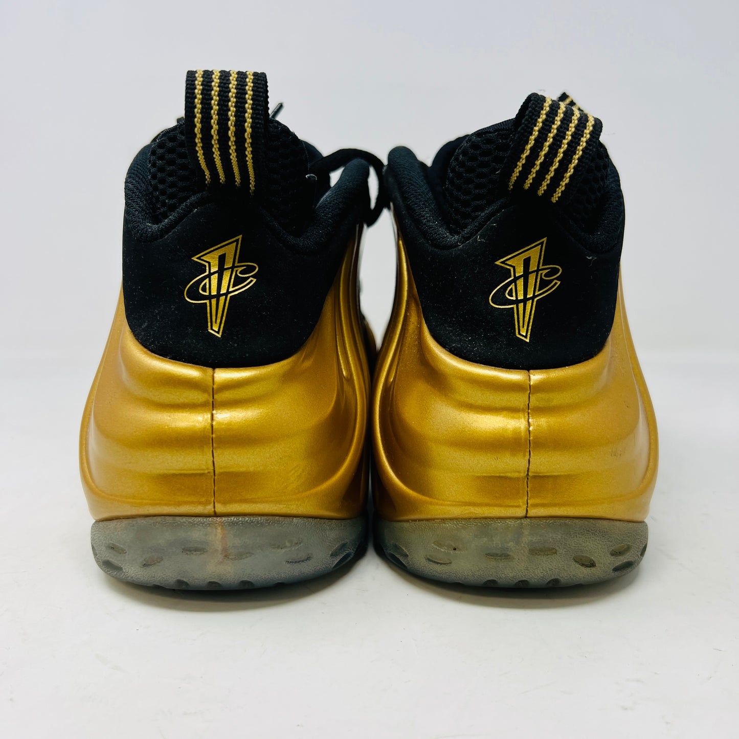 Nike Air Foamposite One Metallic Gold