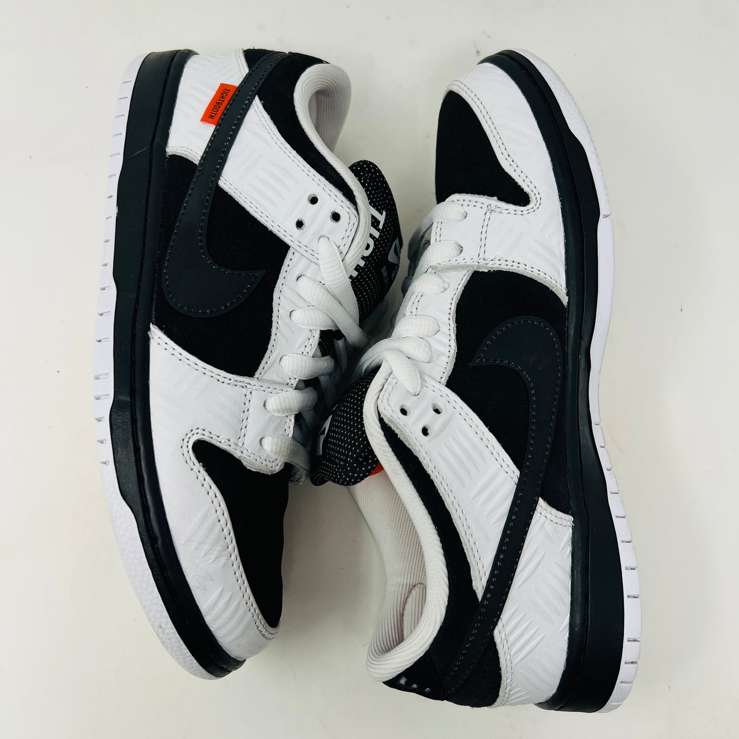 Nike SB Dunk Low TIGHTBOOTH