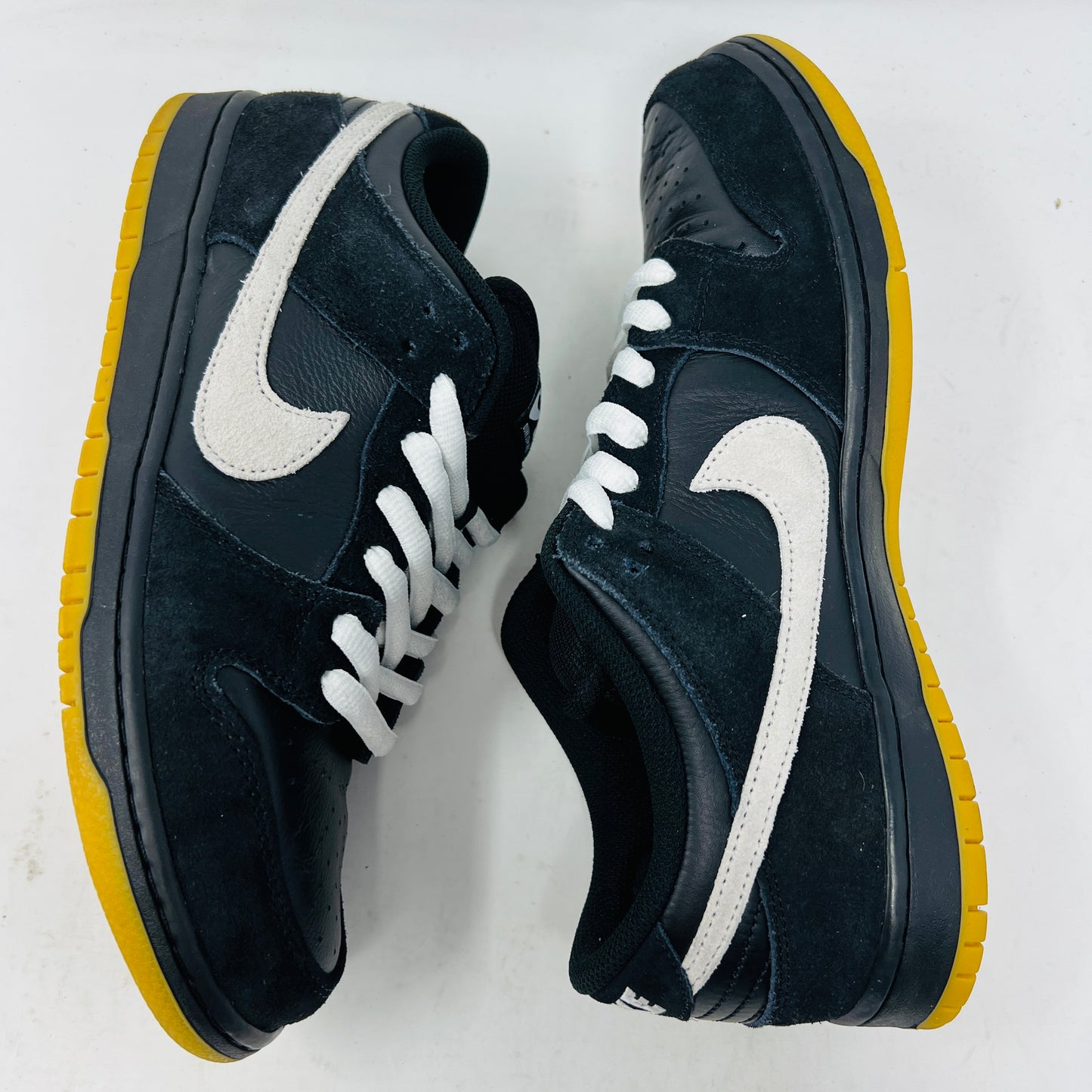 Nike Dunk Low Pro SB Black White Gum